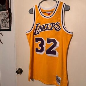 Lakers Yellow Basketball Jersey - Magic Johnson